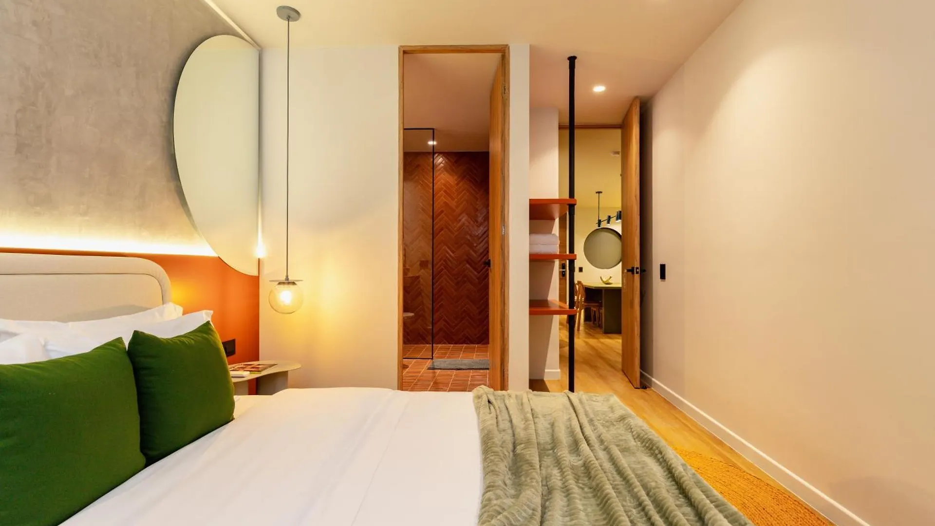 Spot Building Aparthotel Medellin