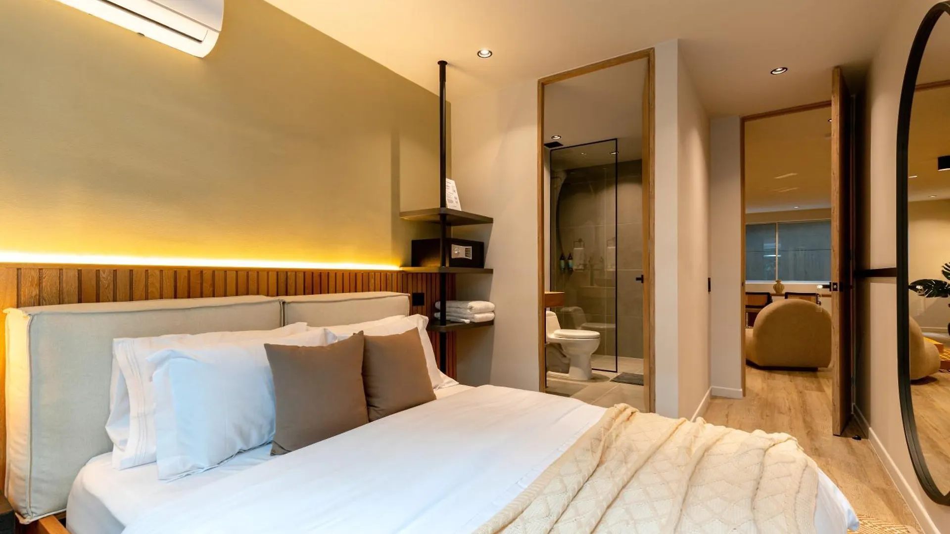 Spot Building Aparthotel Medellin