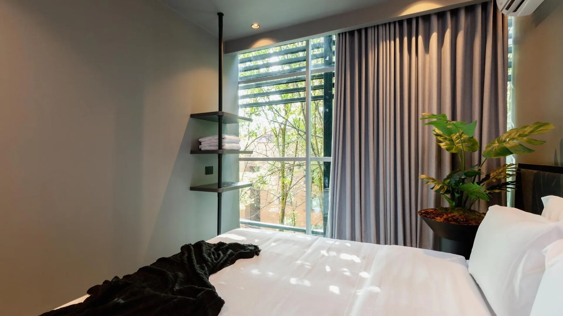 Aparthotel Spot Building Medellín