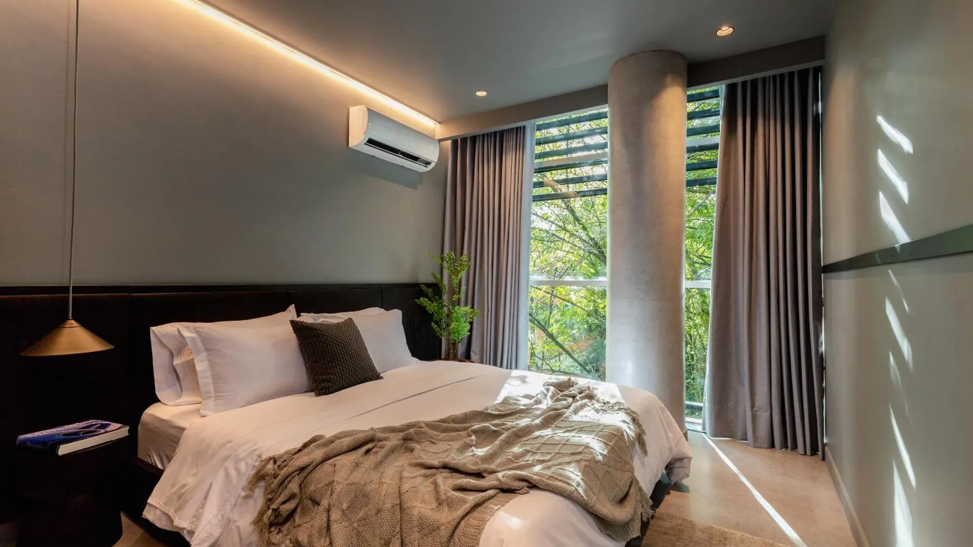 Aparthotel Spot Building Medellín
