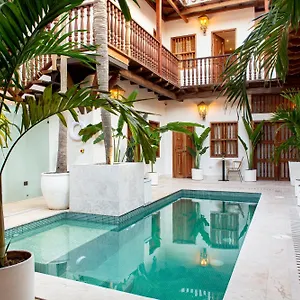 https://palmas-de-alba-boutique.cartagena-hotels.org