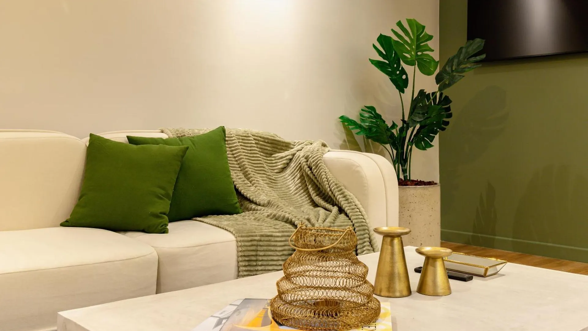 Spot Building Aparthotel Medellin Colombia